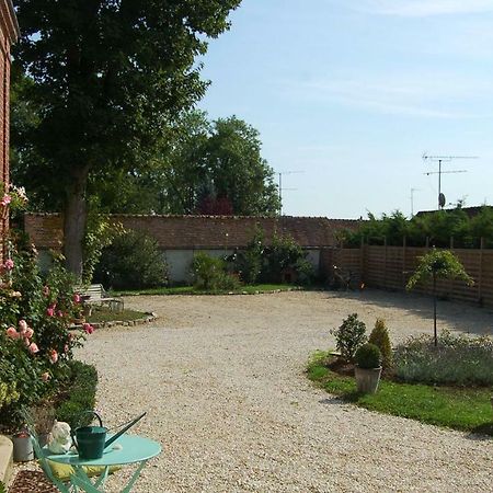 Le Manoir Du Menillet Bed & Breakfast Bornel Exterior photo